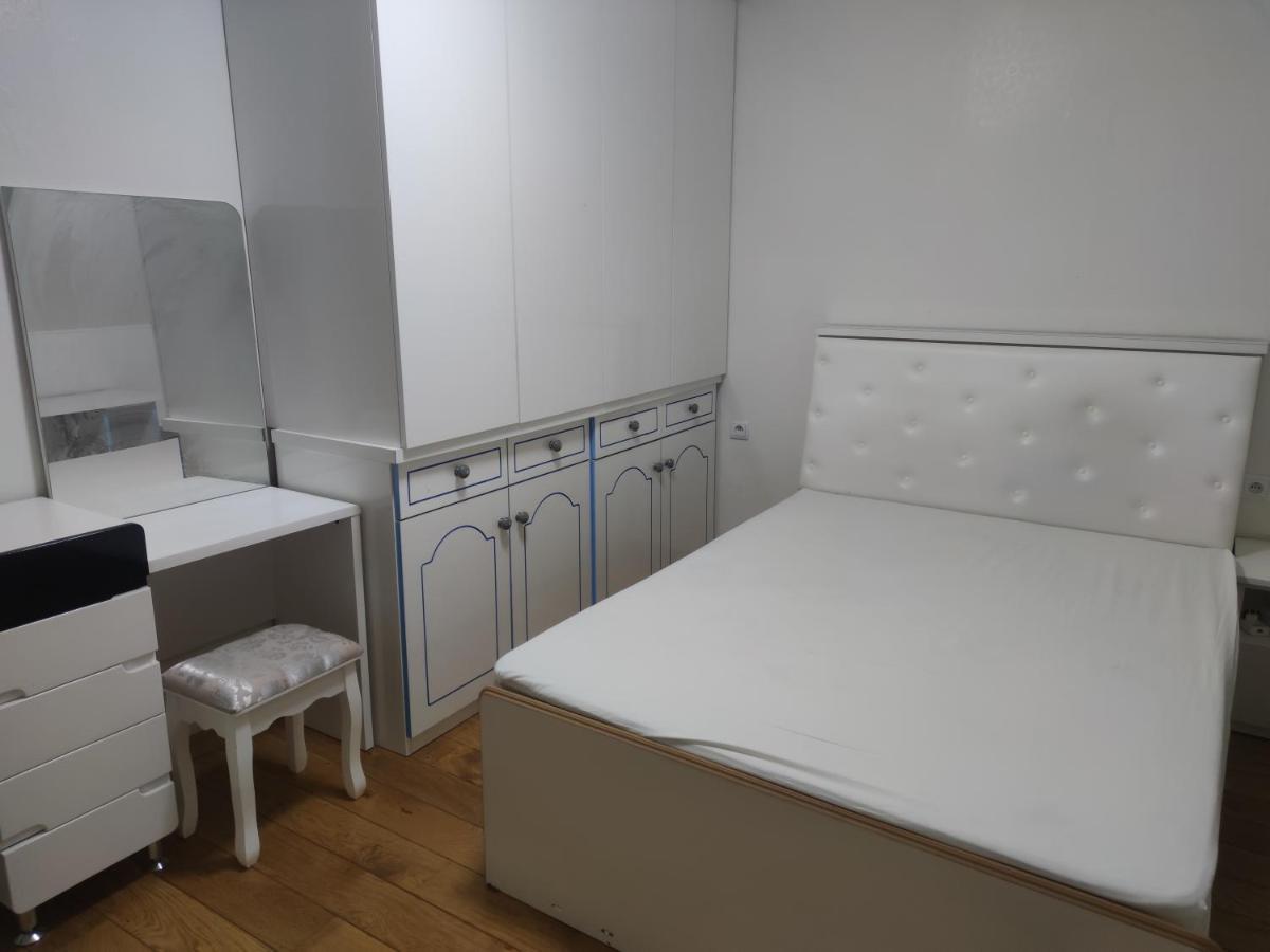 Chambre Privee A Bobigny -Salle De Bain Et Toilettes Sont Commune, -Pas De Cuisine Zewnętrze zdjęcie